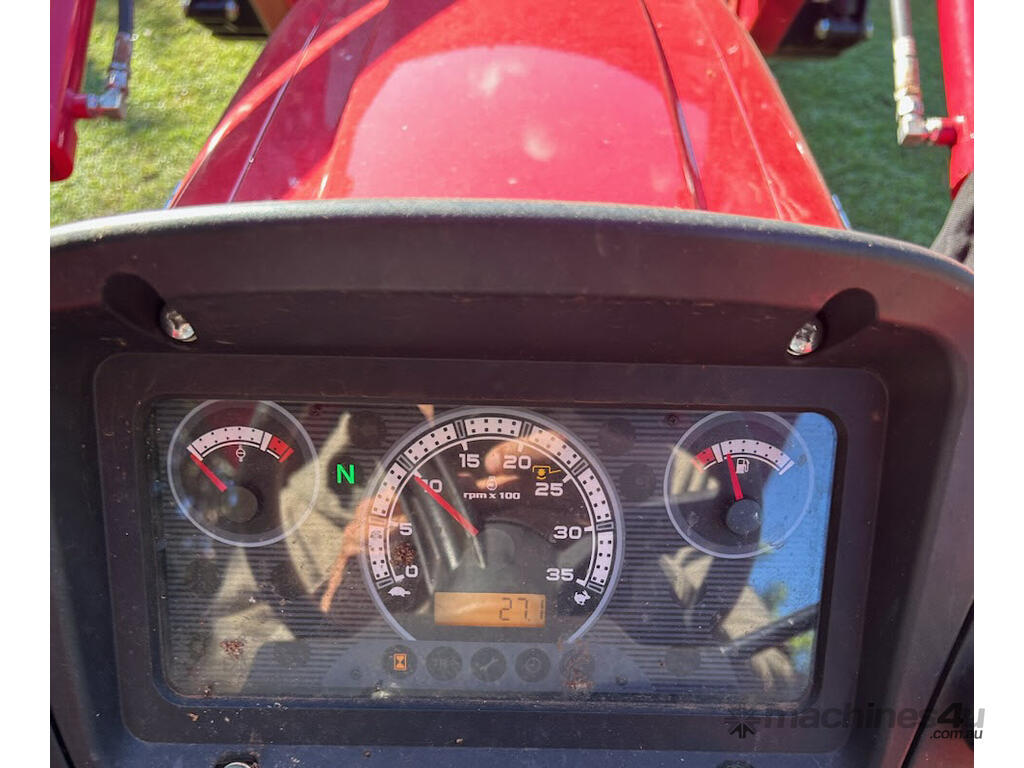 2022 Mahindra 3650 50HP Tractor, 27hrs, E.M.U.S MS868 - Image 3