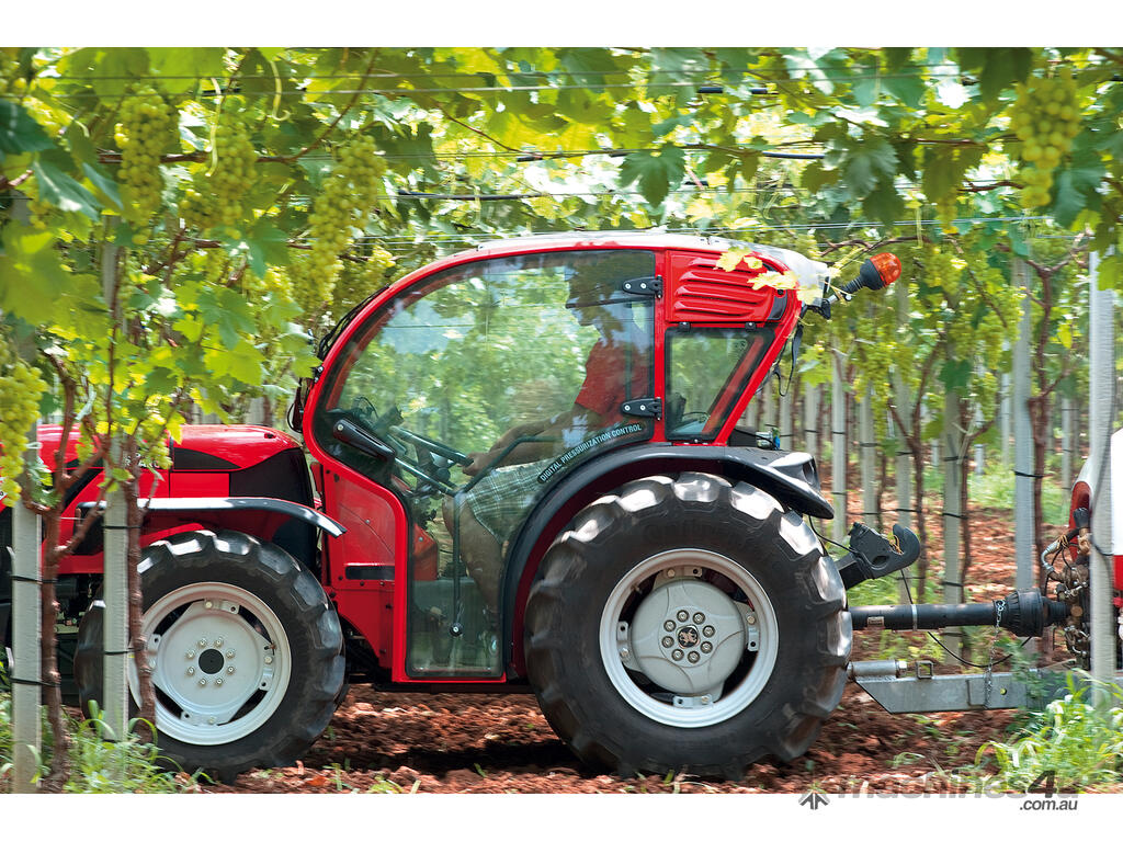 Antonio Carraro 4WD 89hp Tractor - Super Low, Large Rear Wheels! - Image 2