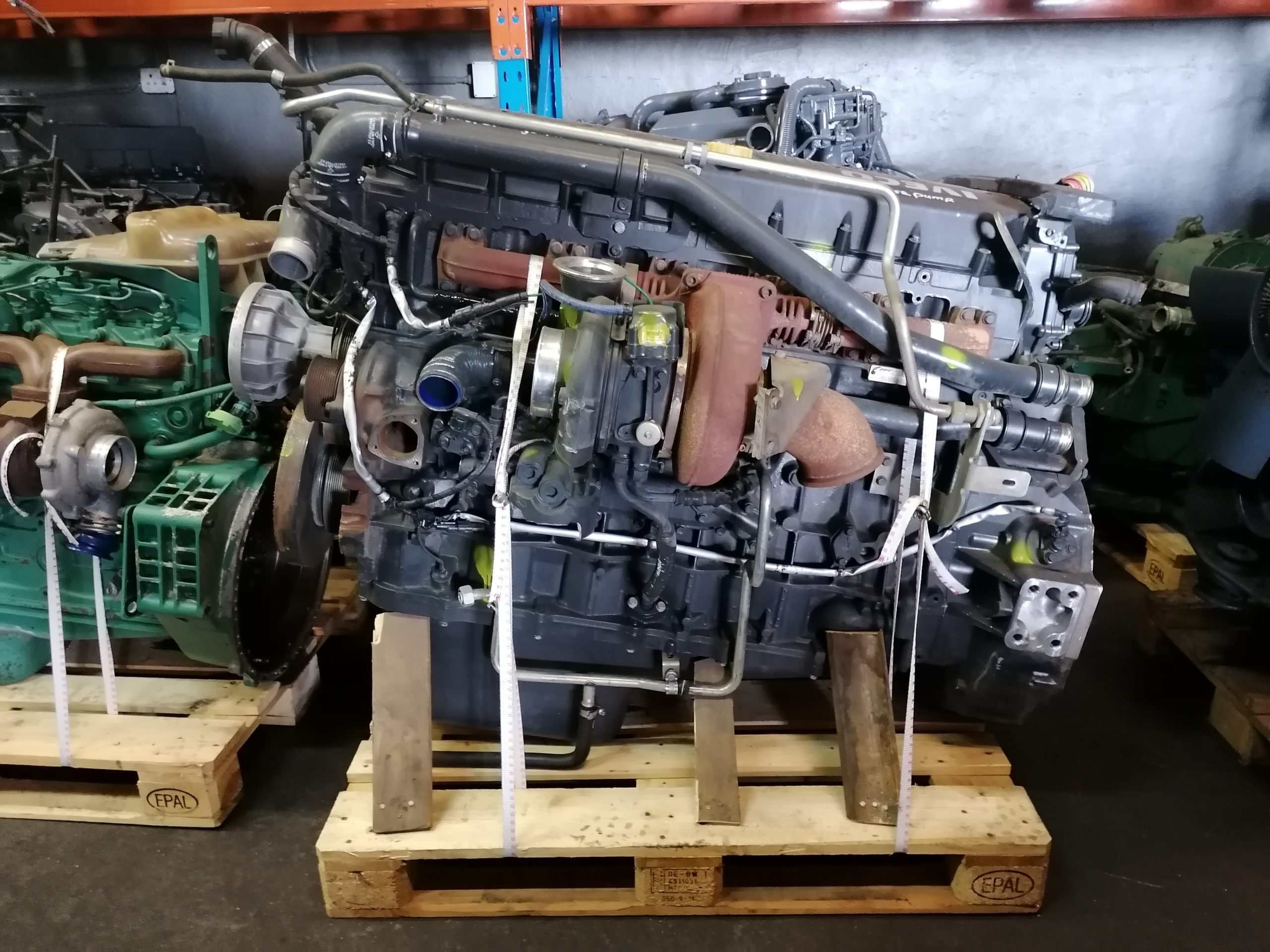 COMPLETE IVECO Cursor Truck Engine - Image 4