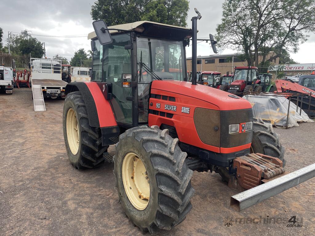 Same Silver 90 cab tractor - Image 3